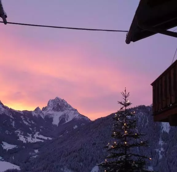 ホテル Berggasthaus Agritur Moserhof