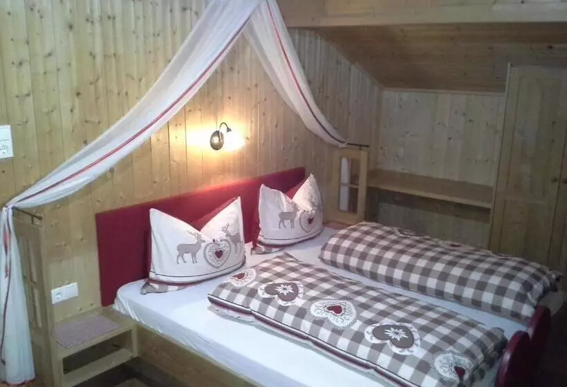 ホテル Berggasthaus Agritur Moserhof