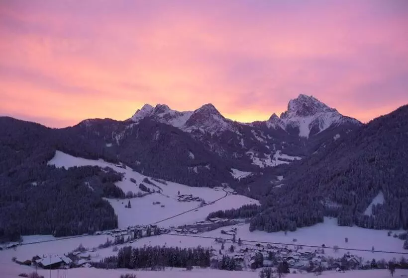 ホテル Berggasthaus Agritur Moserhof