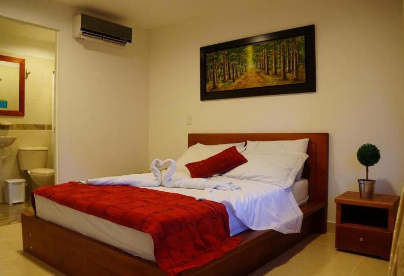 هتل Hostería Fundadores