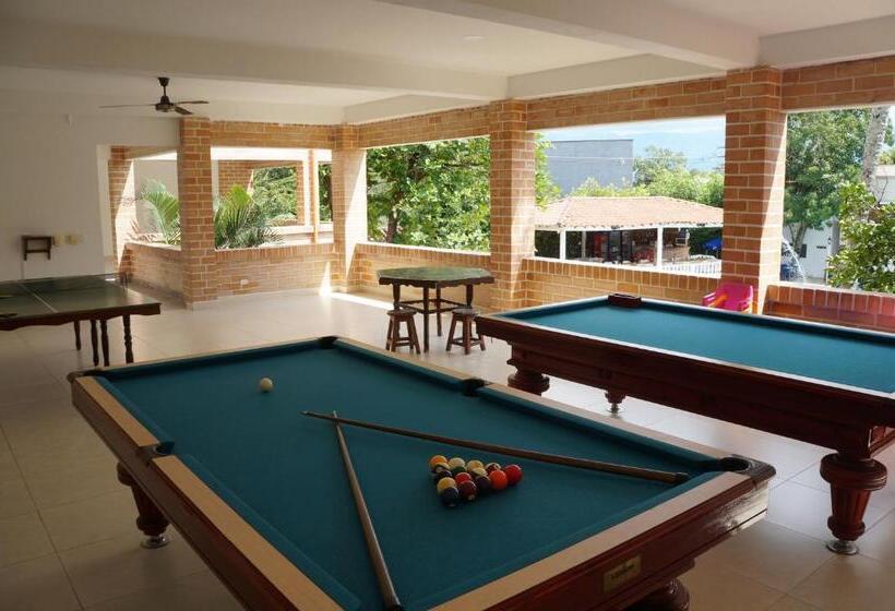 هتل Hostería Fundadores