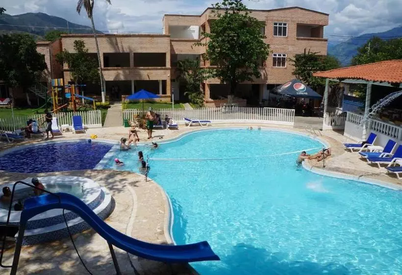 Hotelli Hostería Fundadores