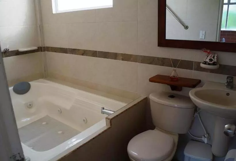 Hotelli Hostería Fundadores