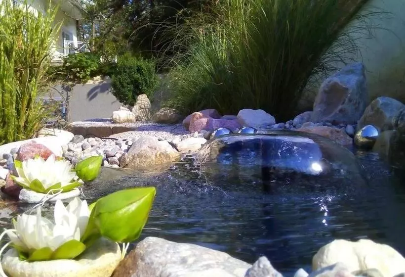 ペンション Gästehaus Waldeck