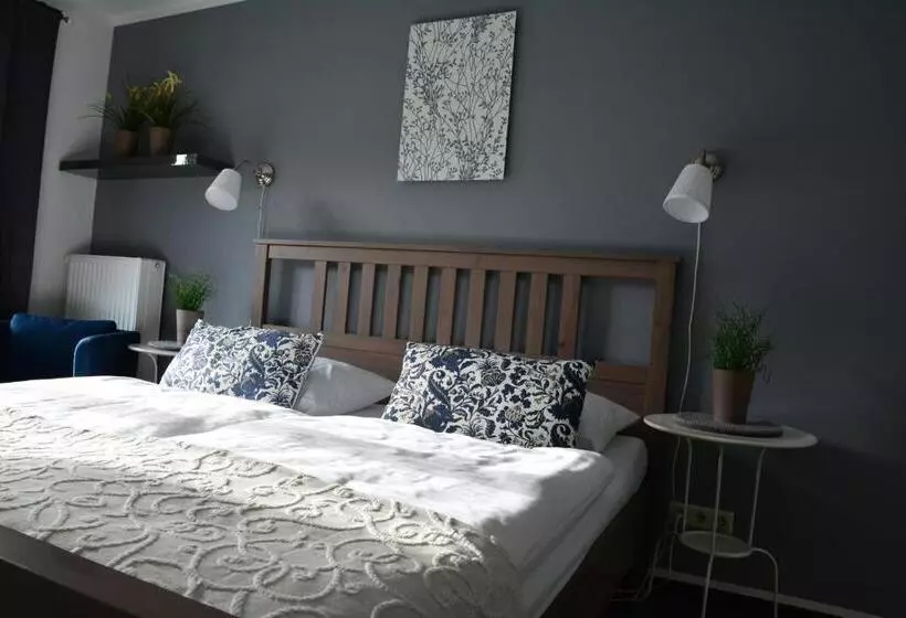 ペンション Gästehaus Waldeck