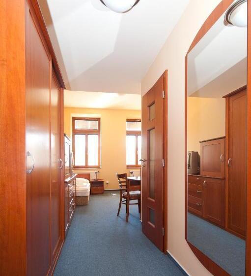 بنسيون Penzion Zelená žába