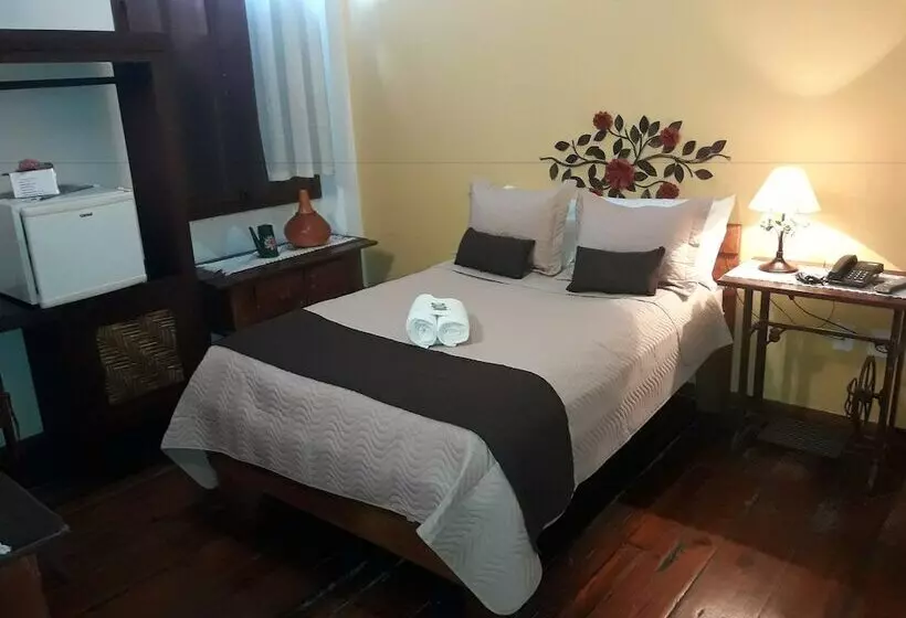 Majatalo Pousada Estação Do Trem