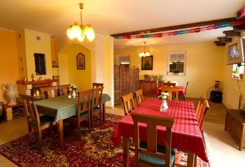 Majatalo Ubytování Edita