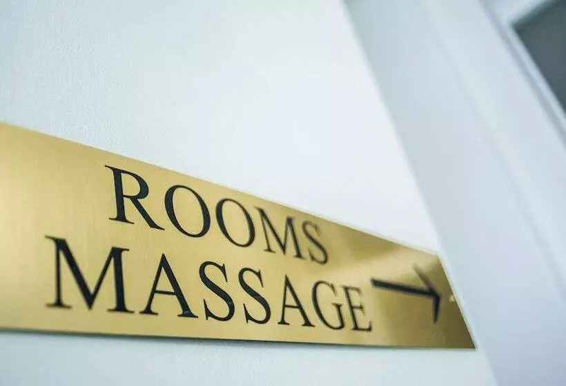 ペンション Villa A. Malka