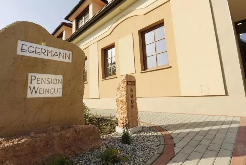 Pension Zur Sonne