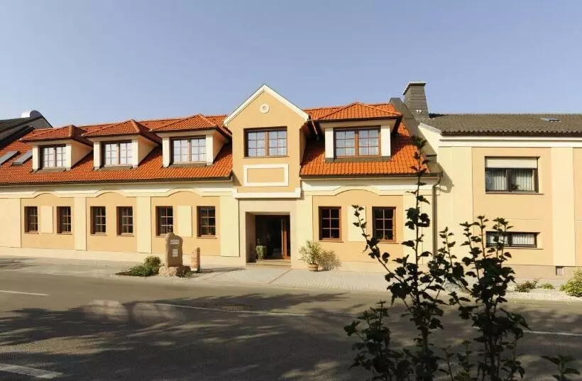 Pension Zur Sonne