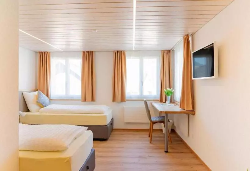 Retkeilymaja Gasthaus Engel Hasle