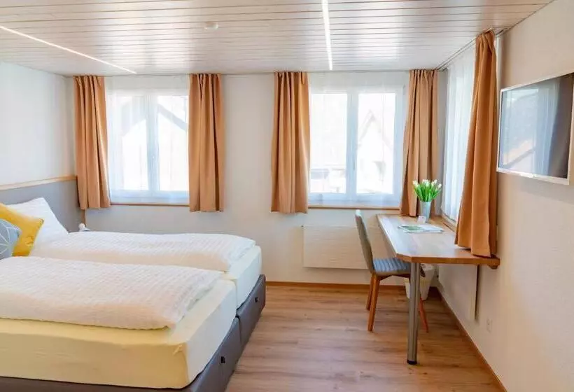 Retkeilymaja Gasthaus Engel Hasle