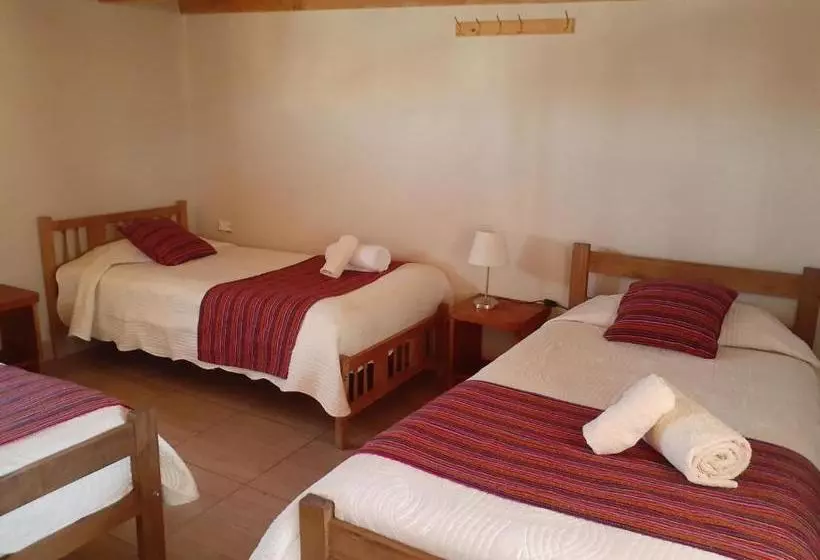 Retkeilymaja Hostal Nuevo Amanecer