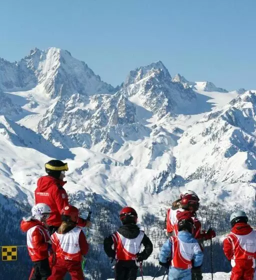 ユースホステル Mont Fort Swiss Lodge