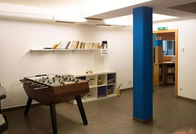 ユースホステル Mont Fort Swiss Lodge