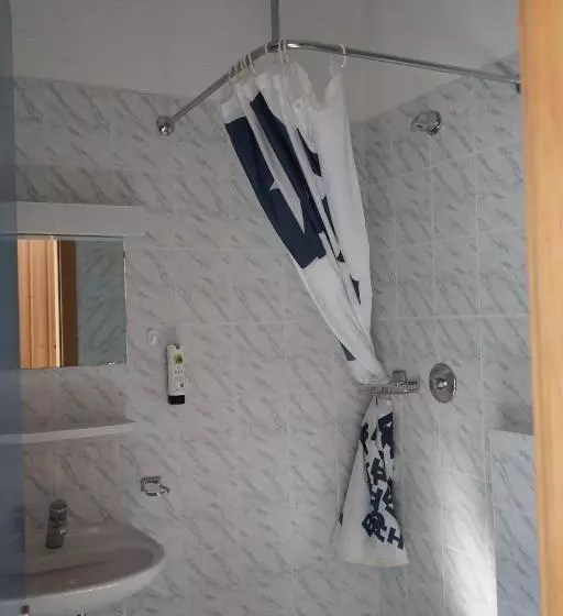 ユースホステル Mont Fort Swiss Lodge