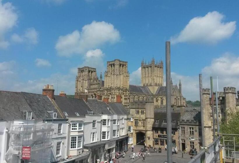 فندق صغير The Crown At Wells, Somerset