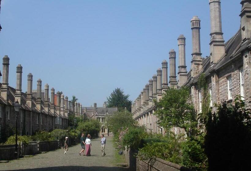 فندق صغير The Crown At Wells, Somerset