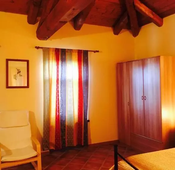 ホテル Agriturismo 'd Rainè