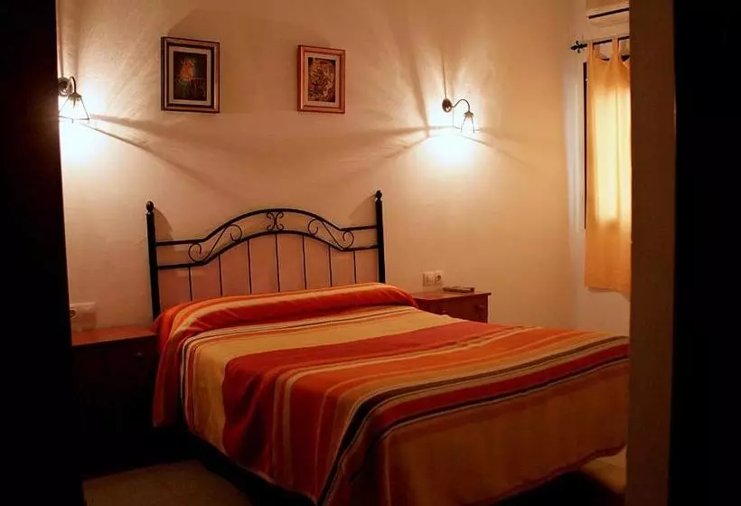 Majatalo El Aceitón