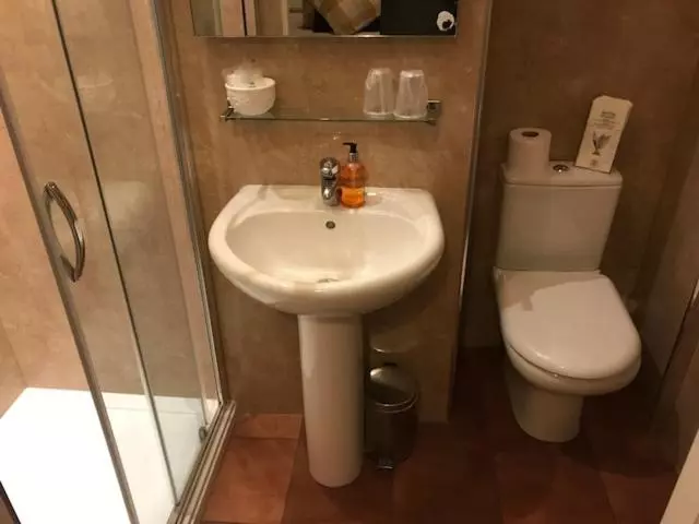 پانسیون Glenrossie Guest House