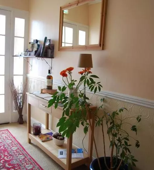 پانسیون Glenrossie Guest House