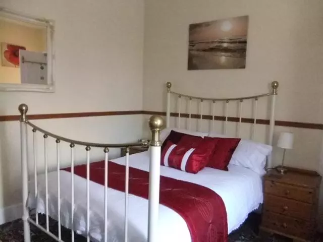 پانسیون Glenrossie Guest House