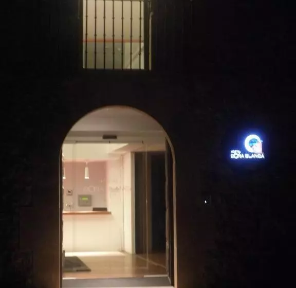 ペンション Hostal Doña Blanca
