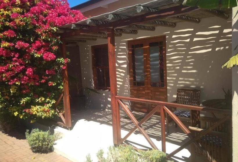 ペンション Malherbe Guesthouse