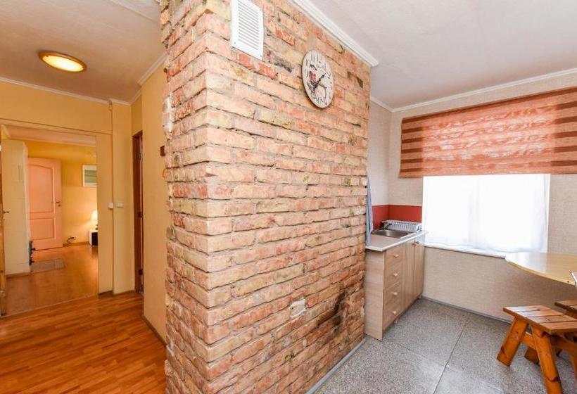 پانسیون Viesu Nams Dzirkaļi