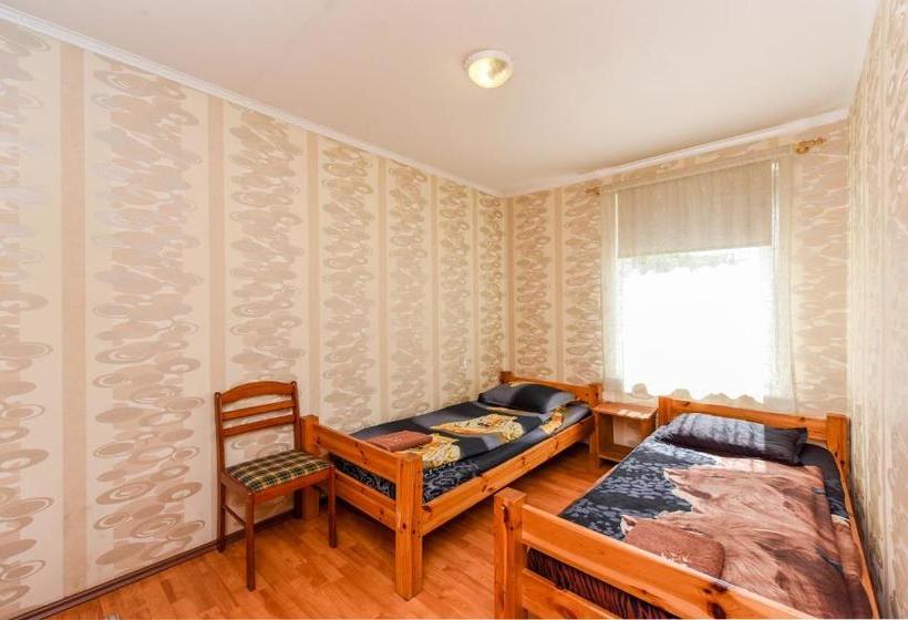 پانسیون Viesu Nams Dzirkaļi