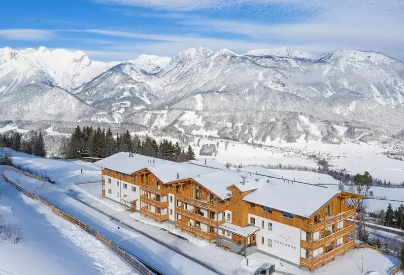 Skylodge Alpine Homes