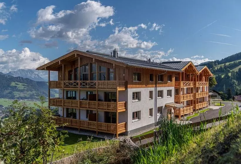 Skylodge Alpine Homes