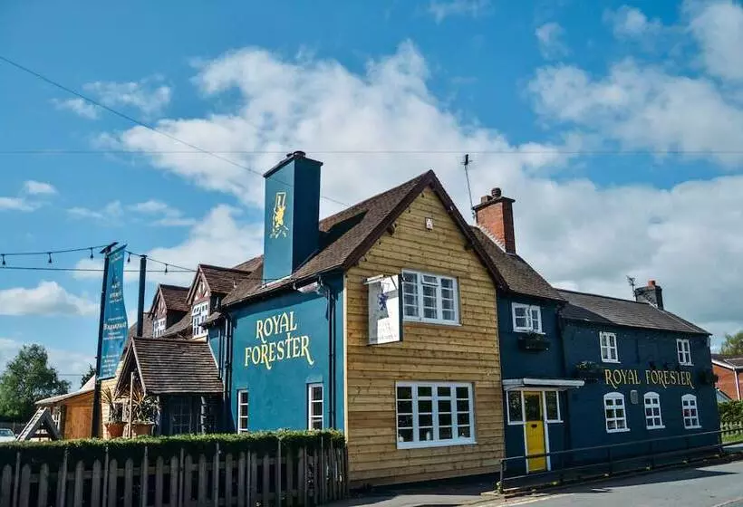 ユースホステル Royal Forester Country Inn