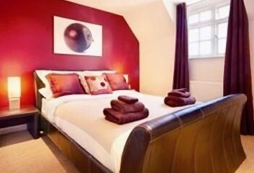 فندق صغير Royal Forester Country Inn