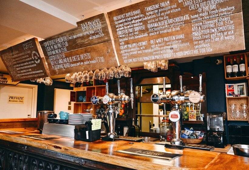 فندق صغير Royal Forester Country Inn