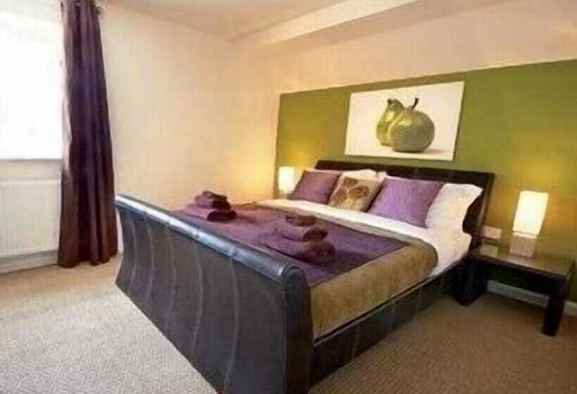 فندق صغير Royal Forester Country Inn