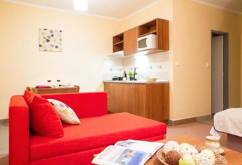 My Home Apartments