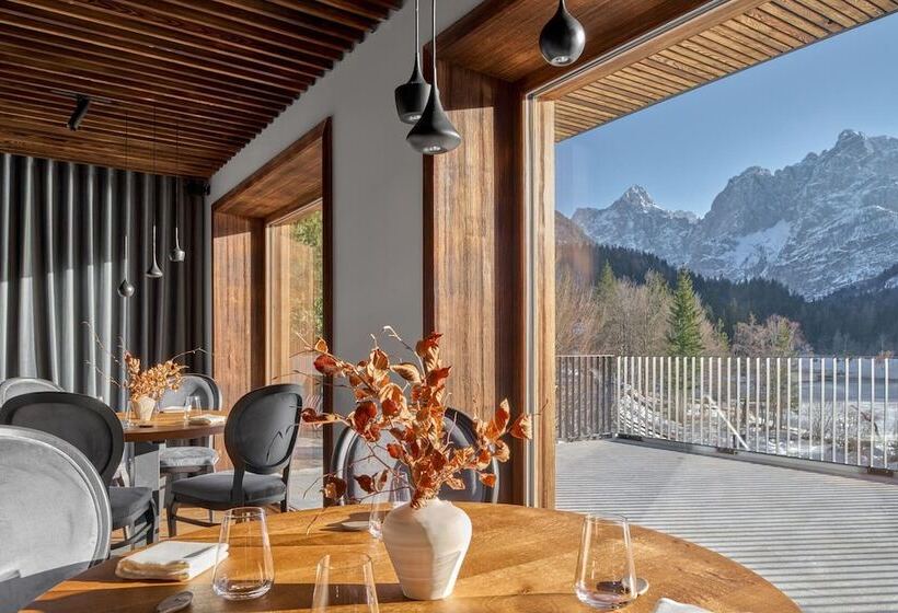 پانسیون Boutique Hotel And Restaurant Milka