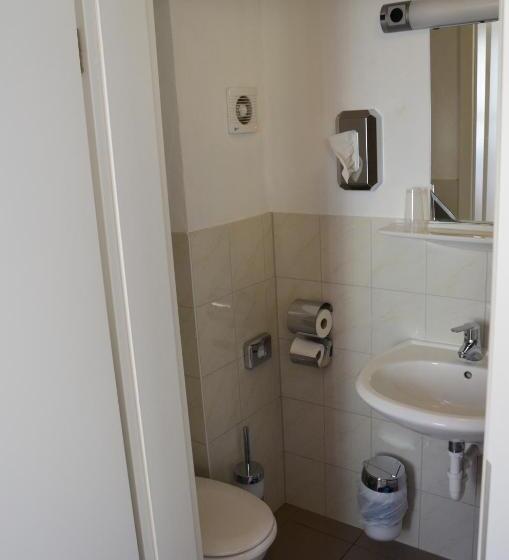 פנסיון Gasthaus Löwen