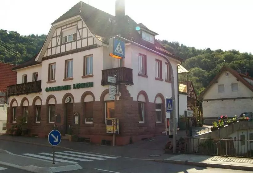 Majatalo Gasthaus Löwen
