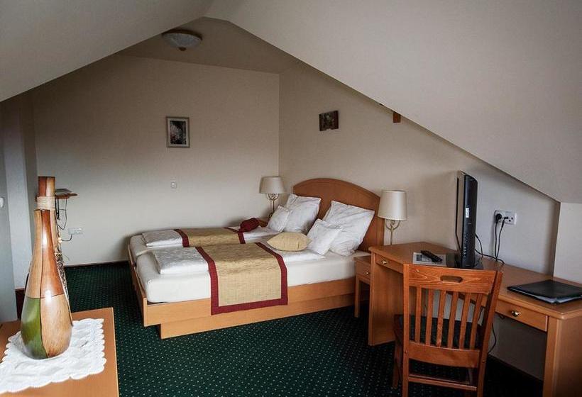 پانسیون Guesthouse Tulipan