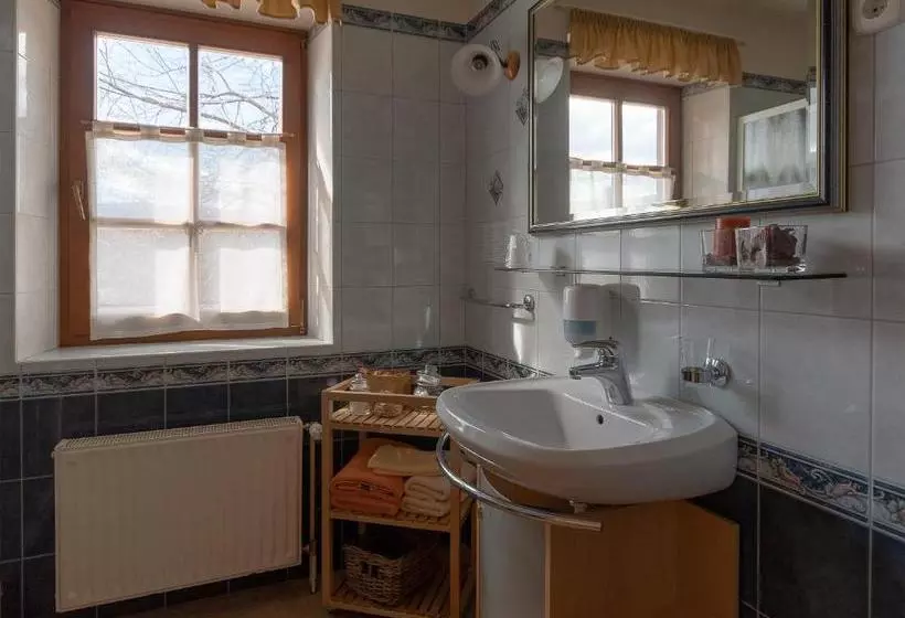 پانسیون Guesthouse Tulipan