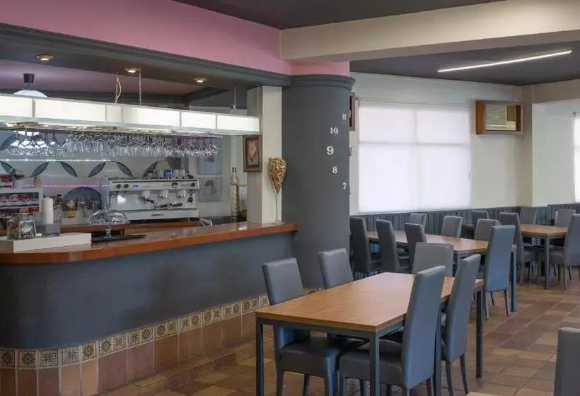 Majatalo Hostal Victoria