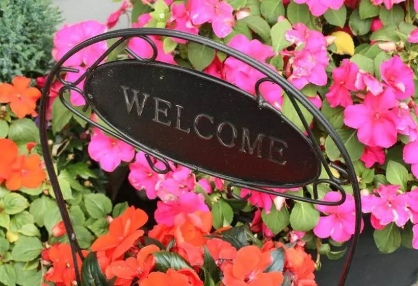 پانسیون Ken Mar House Bed And Breakfast