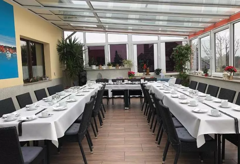 ペンション Landhaus Mecklenburg