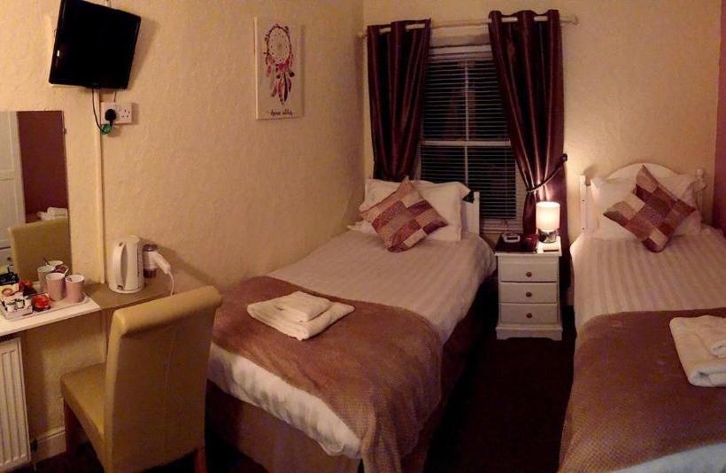 ペンション Lyndhurst