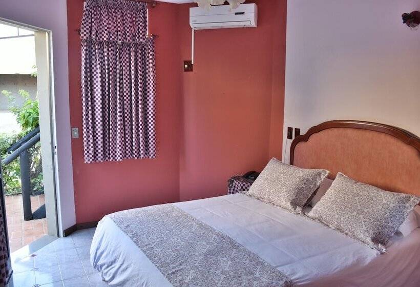 Pension (Hôtel basse catégorie) Pousada Estalagem De Brotas