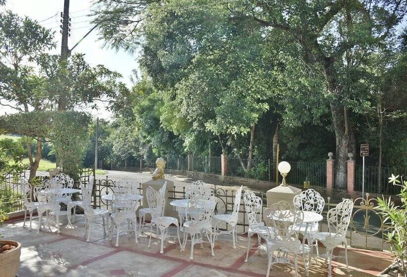 Pension (Hôtel basse catégorie) Pousada Estalagem De Brotas